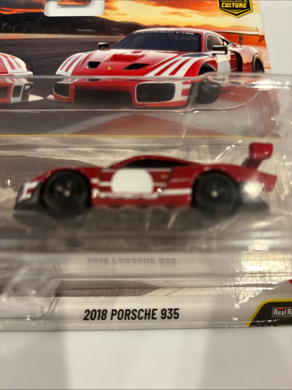 Hot Wheels Premium Red Porsche 935 Twin Pack - Hot Wheels Car Culture - Picture 4 of 6